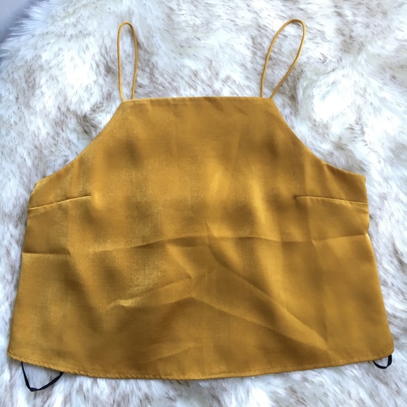 NWT Forever 21 cutout back camisole top - Small - Picture 3 of 6